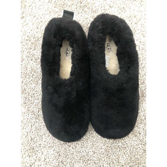 UGG Classic Cozy Bootie Slipper Women’s Size 7 - Picture 6 of 7